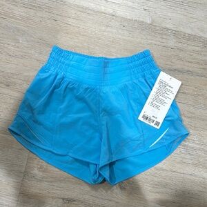 Lululemon Hotty Hot HR Short
2.5" *Lined